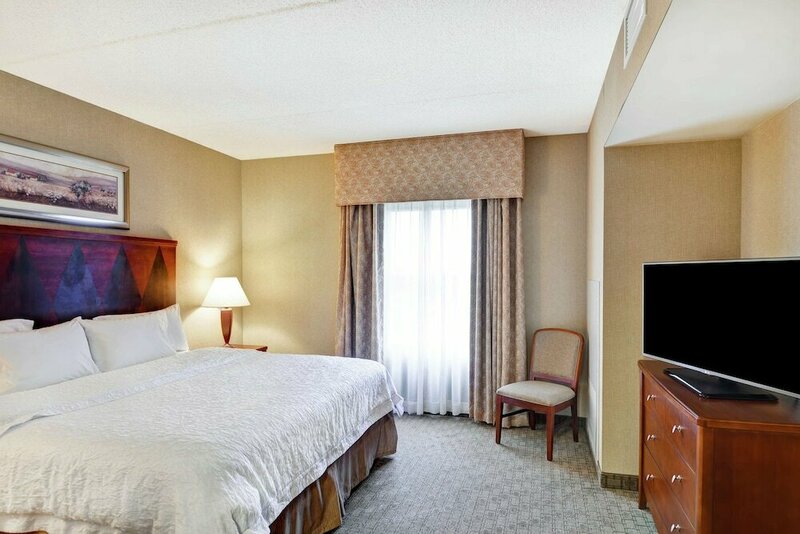 Гостиница Hampton Inn Lewisburg