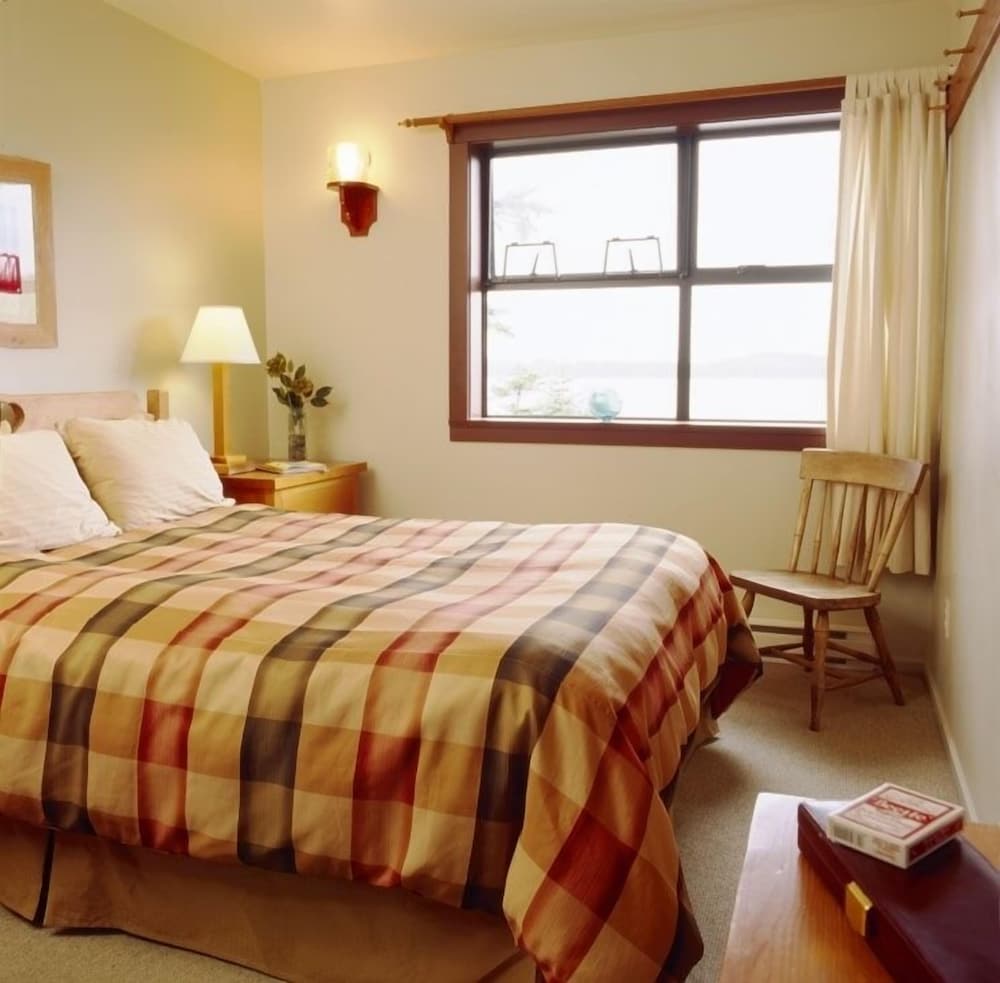 Фото Middle Beach Lodge