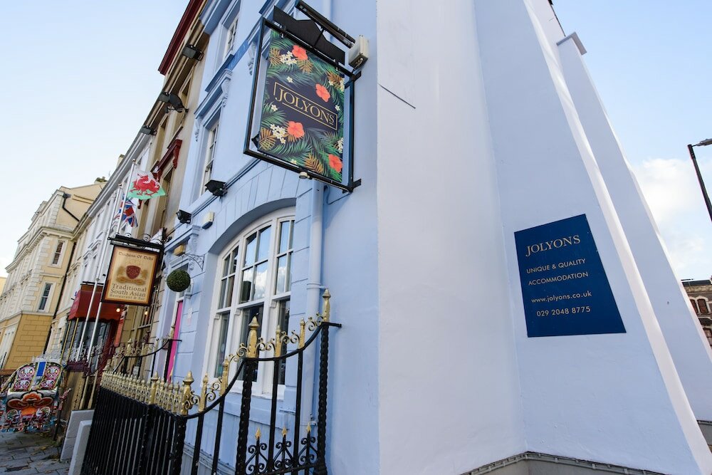 Фото Jolyon's Boutique Hotel