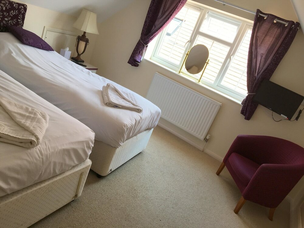 Фото The Peacock Country Inn