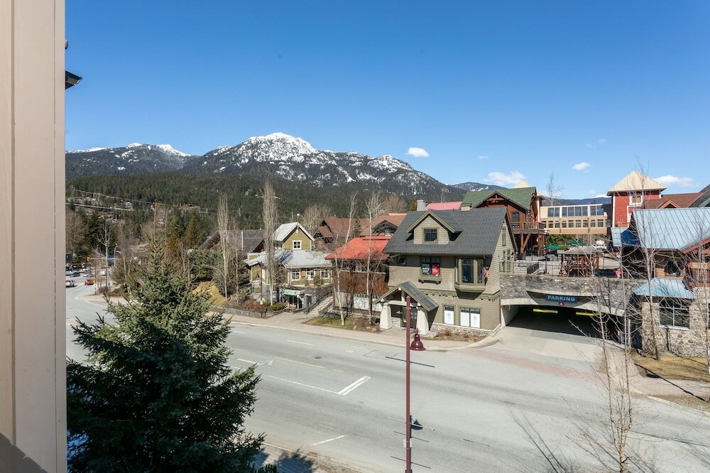 Фото Whistler Vacation Club at Lake Placid Lodge