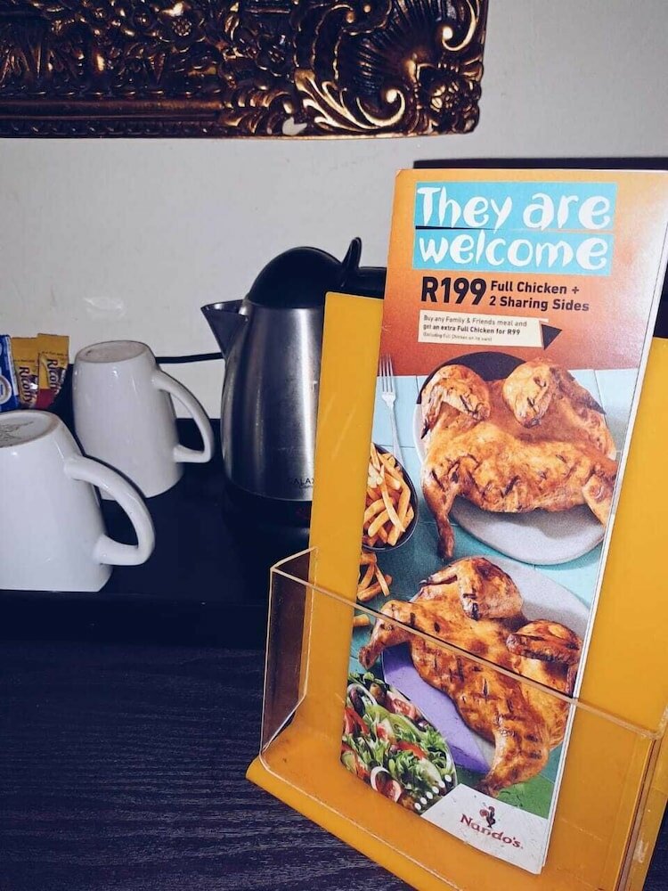 Фото Ecotel Premier Lodge & Conference Centre