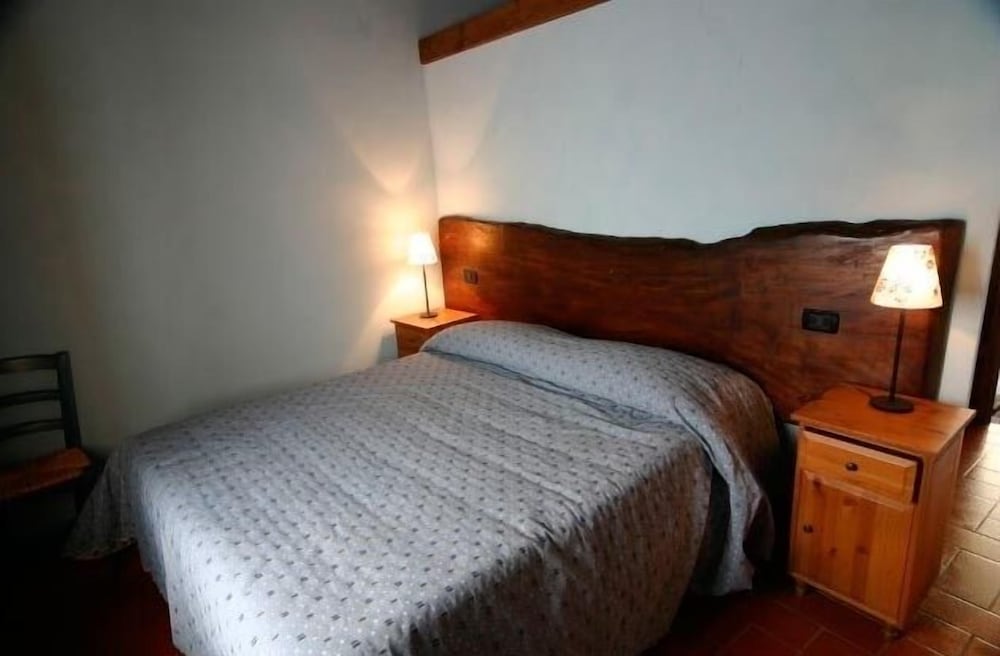 Фото Agriturismo Pian di Fiume