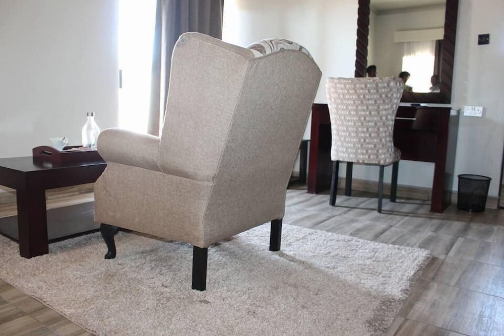 Фото Makgovango Luxury Inn