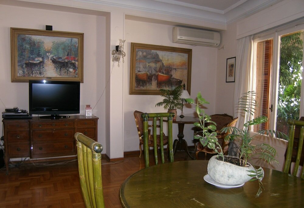 Фото Art Gallery Hotel