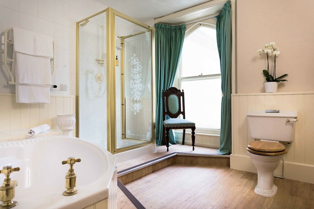 Фото Penmorvah Manor Hotel