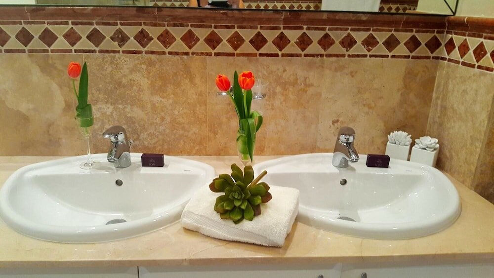 Фото Unit 1101 Oyster Rock