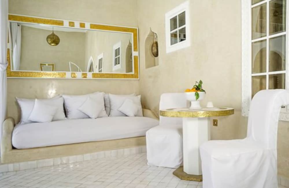 Фото Riad Palais Blanc