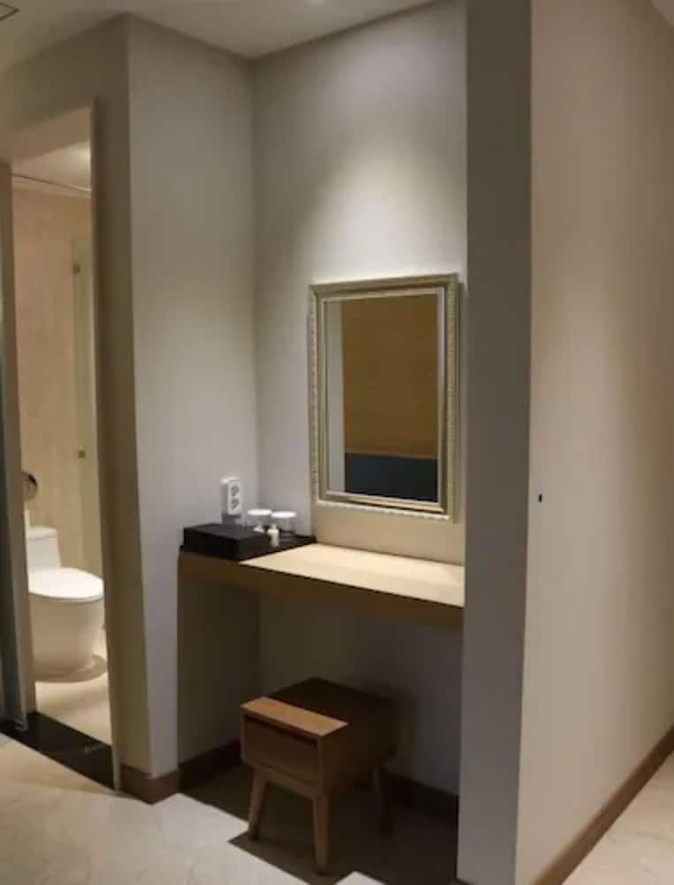 Фото Benikea Yangsan Hotel