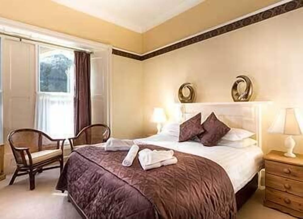 Фото Penmorvah Manor Hotel