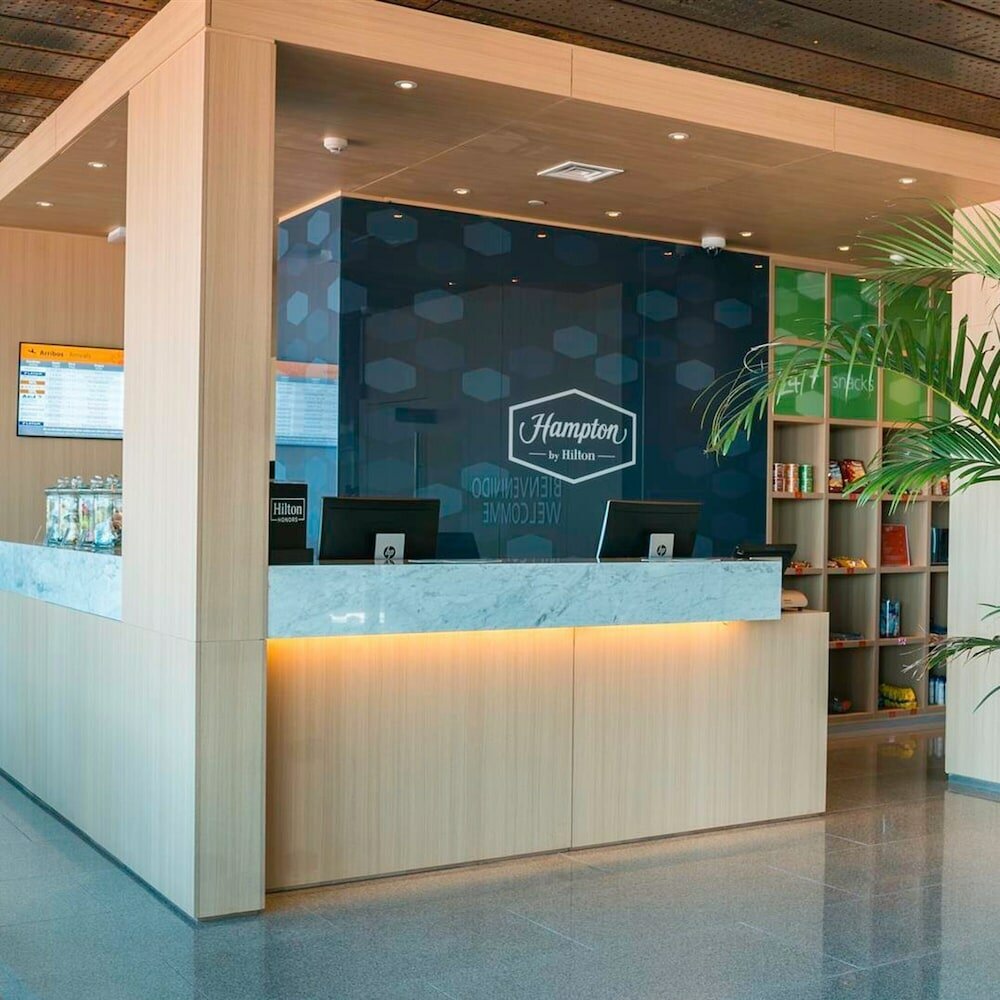 Фото Hampton by Hilton Montevideo Carrasco