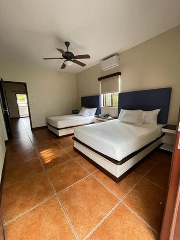 Фото Boca Olas Resort Villas