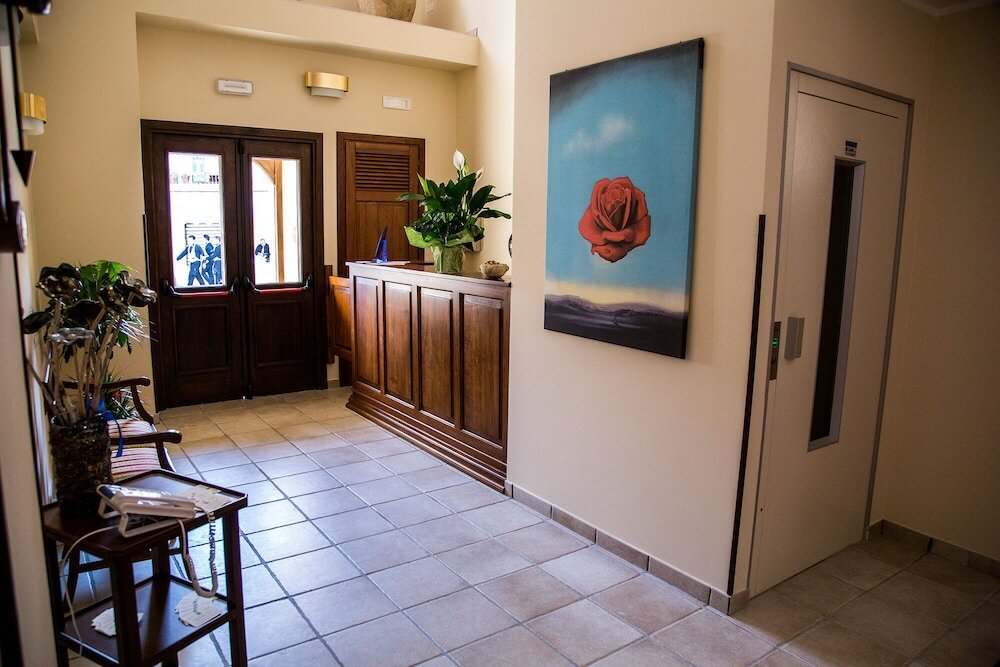 Фото Fontanella Hotel