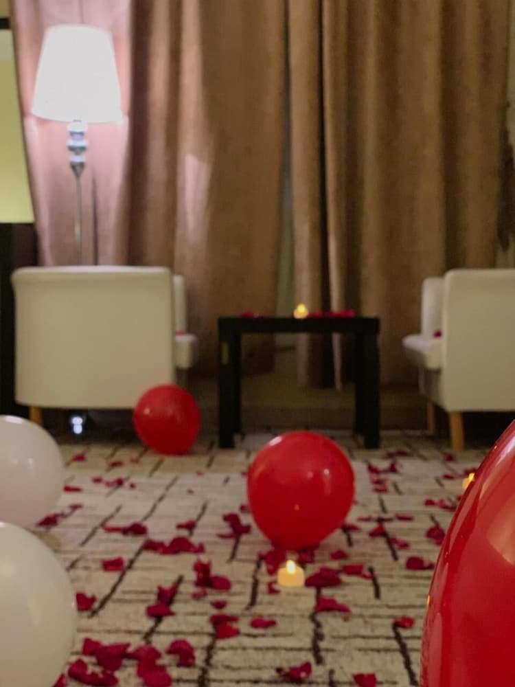 Фото Mirage Hotel