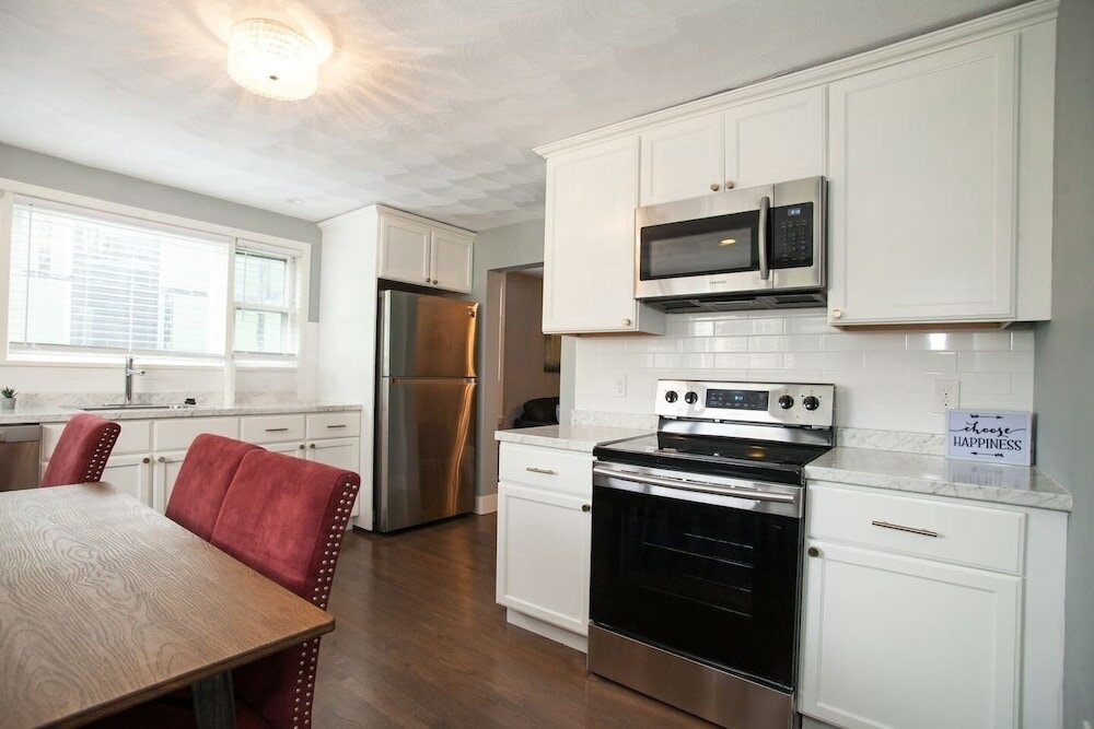 Фото Luxury Collection-4 Bedroom 3 Full-bathroom-boston