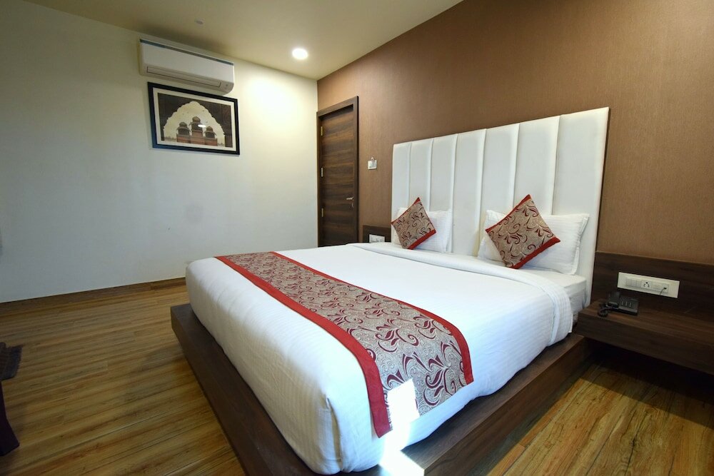 Фото Отель Pari