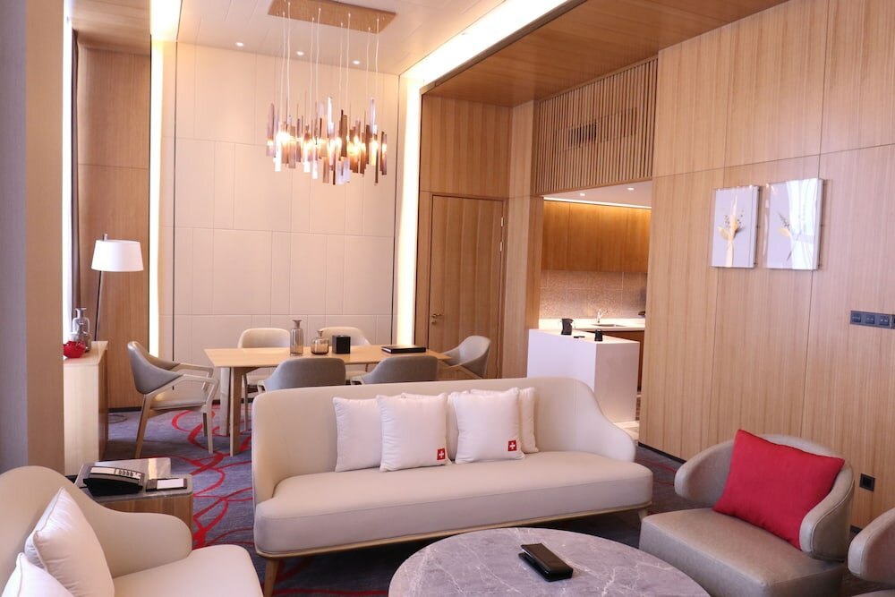 Фото Swisstouches Hotel Nanjing