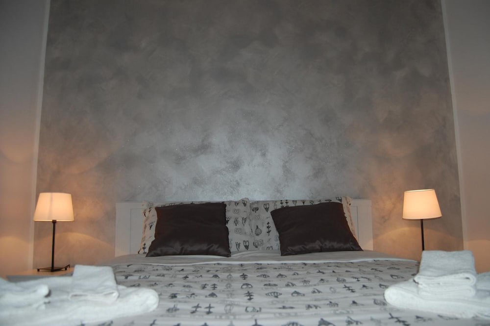 Фото Central House