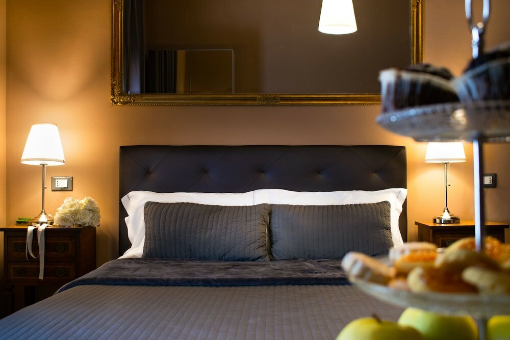 Фото 051 Room & Breakfast