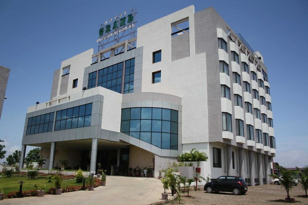 Фото Hotel Grand International