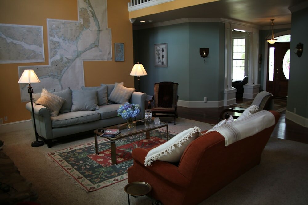 Фото The Inn on Bath Creek