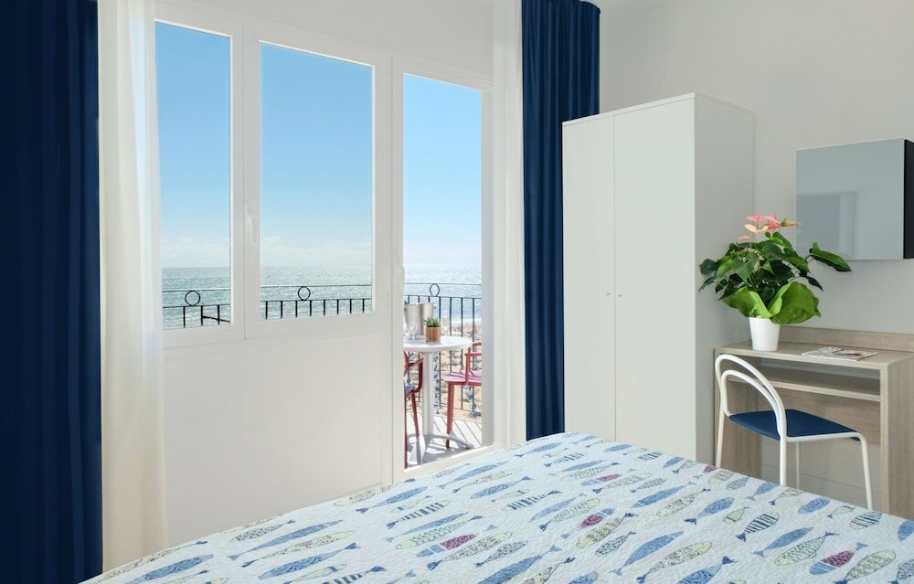 Фото Hotel Manila