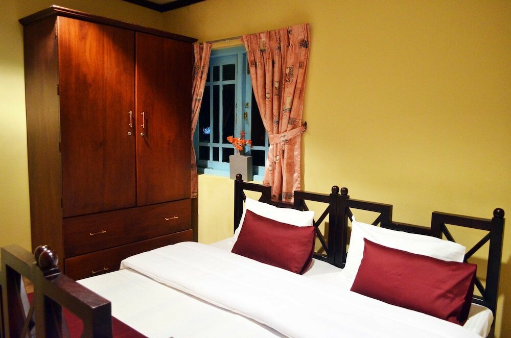 Фото HillCrest Villa