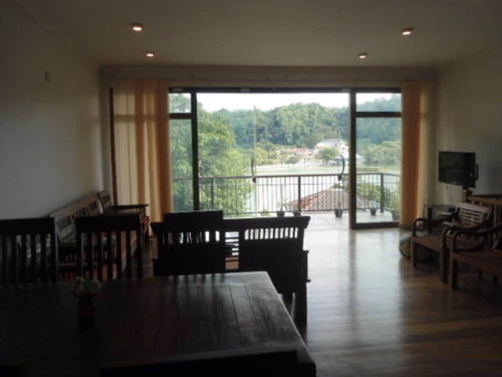 Фото Walse Park Residence