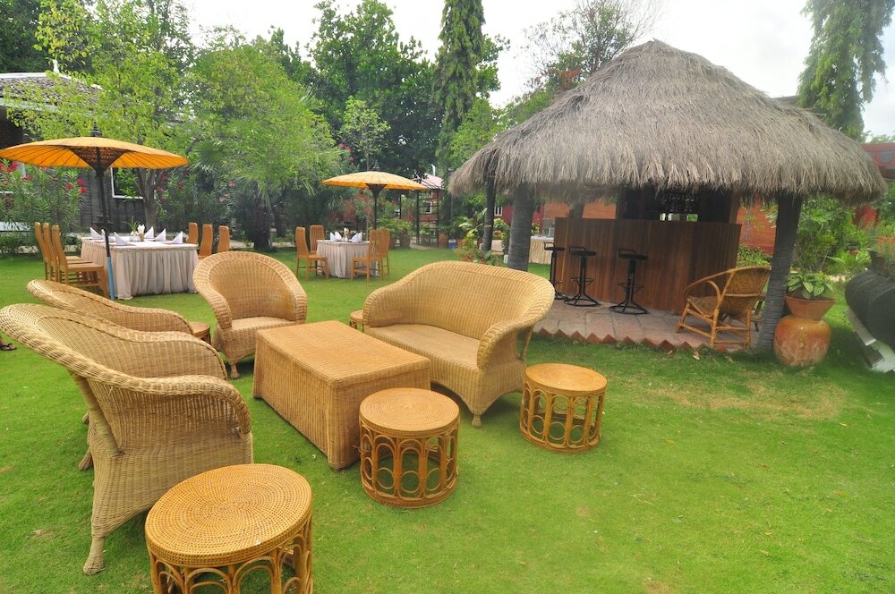 Фото Kaytumadi Dynasty Hotel