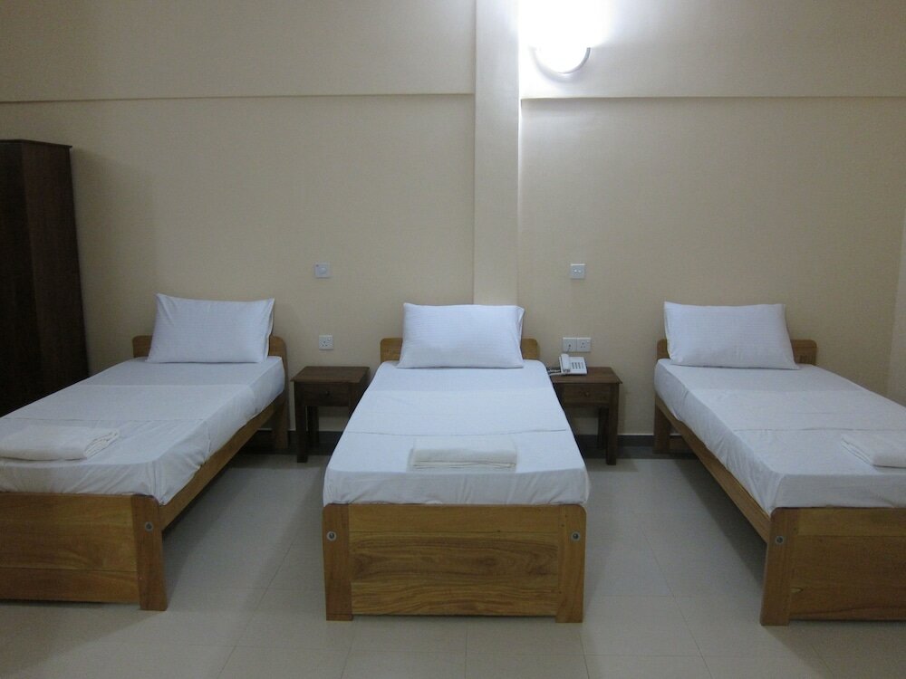 Фото Hotel Oviya