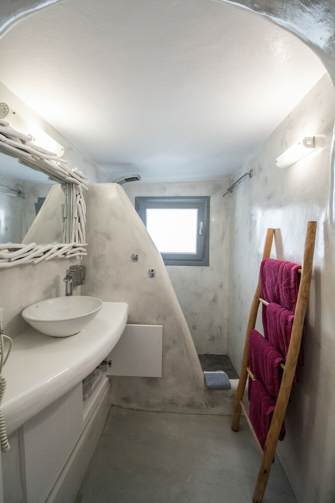 Фото Virginia's Cave Villas