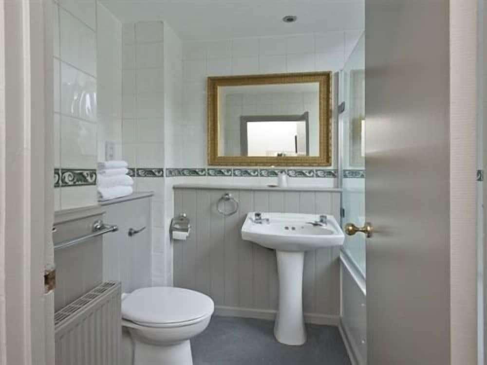 Фото The Goddard Arms