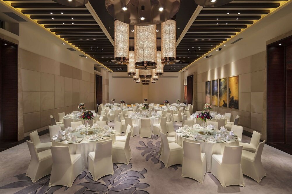 Фото Hilton Linzhi Resort