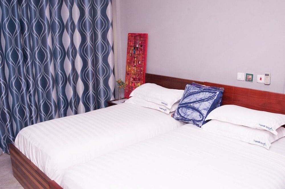 Фото Triple Hill Hotel