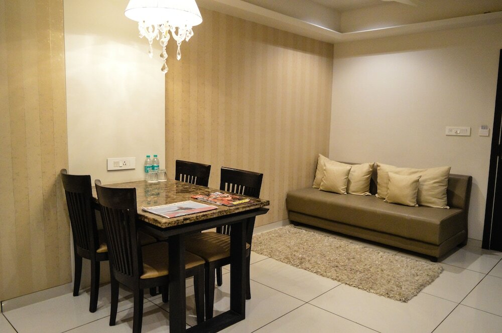 Фото The Baroda Residency