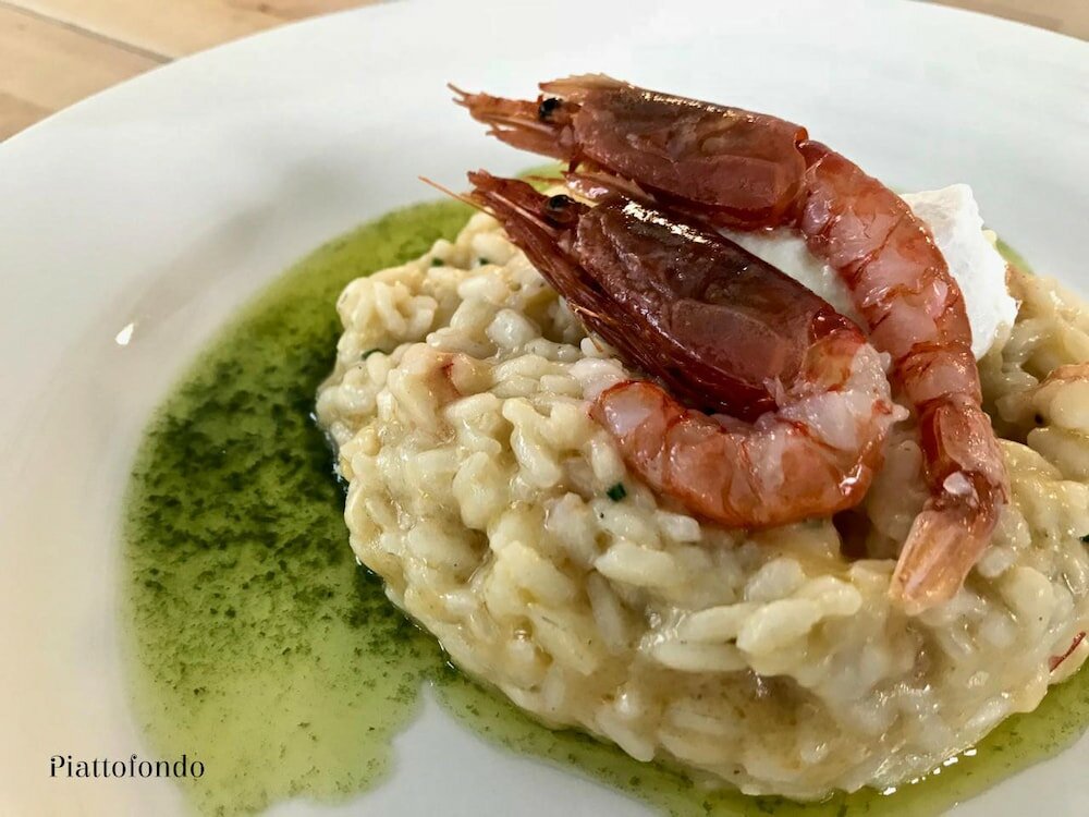 Фото Petit Hotel