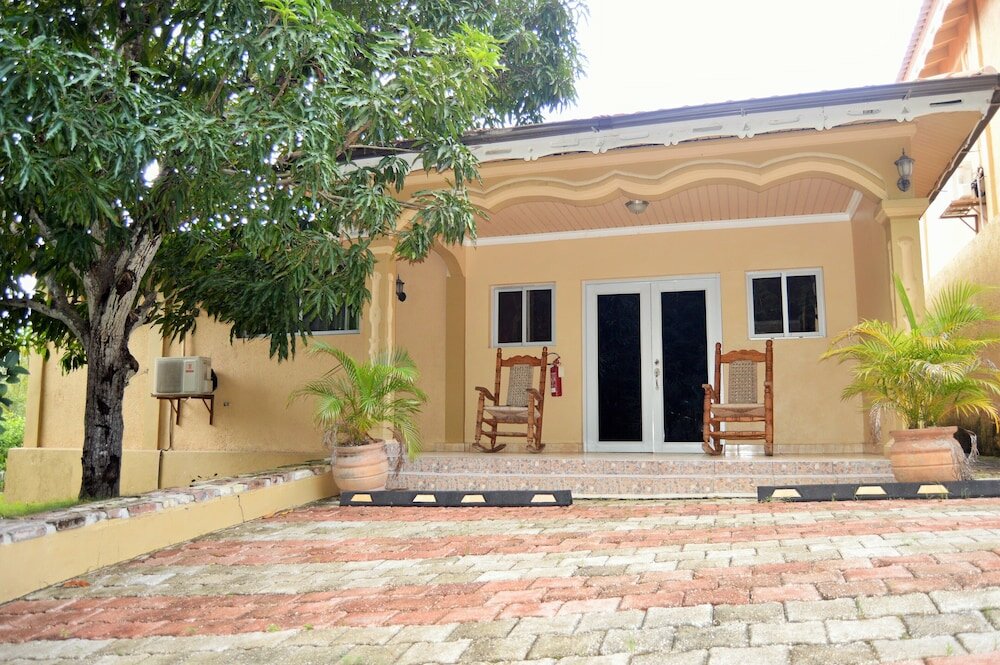 Фото Le Village d'Ennery