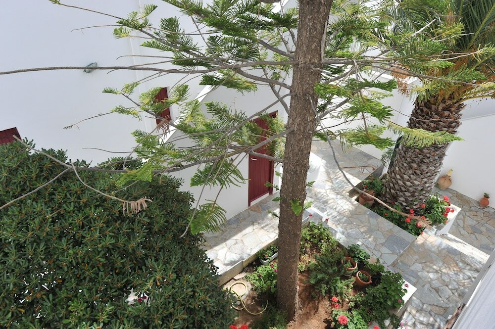 Фото Rallis Apartments