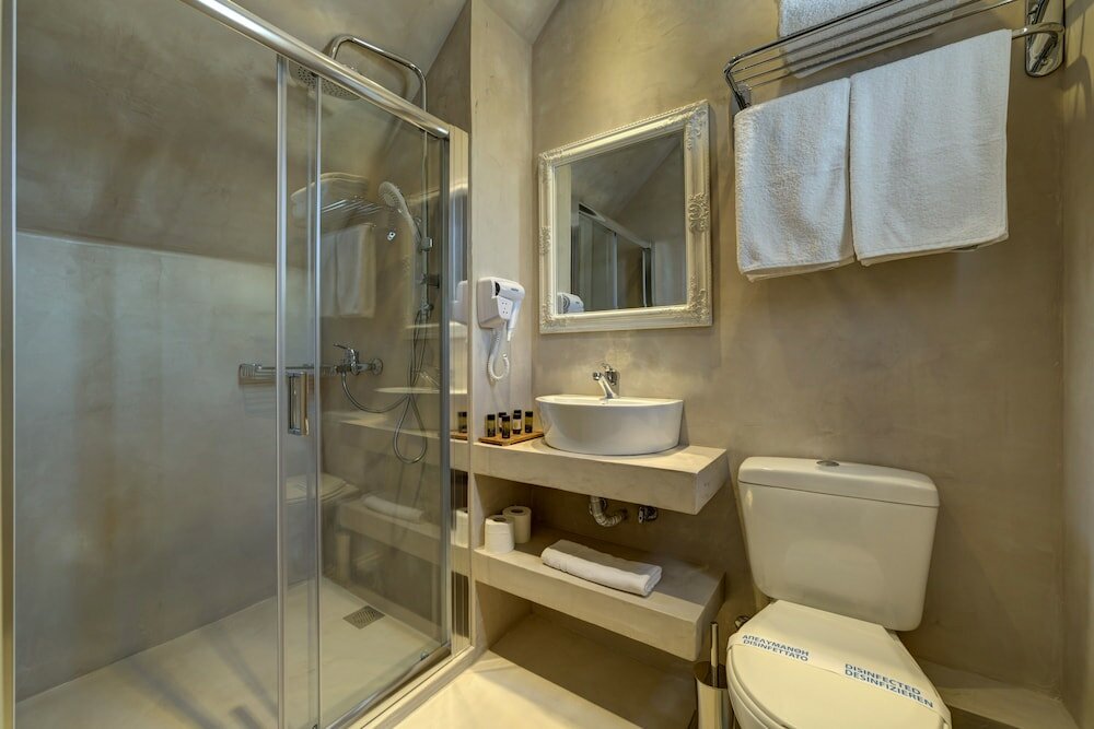 Фото Home & Poetry