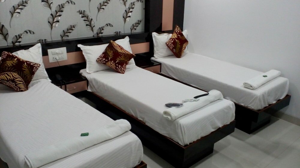 Фото Hotel Sion Residency