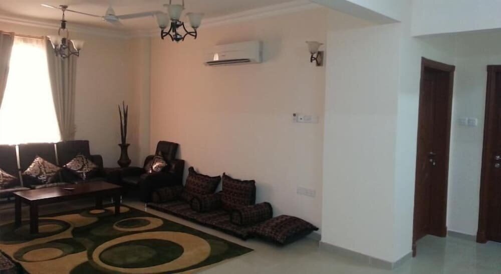 Hotel Jarzez Hotel Apartments, As Seeb, photo