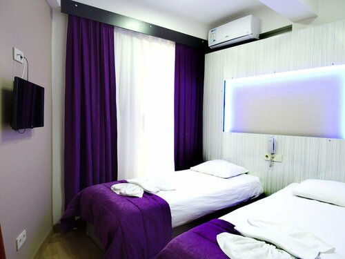 Гостиница Kadikoy Arya Hotel в Кадыкёй