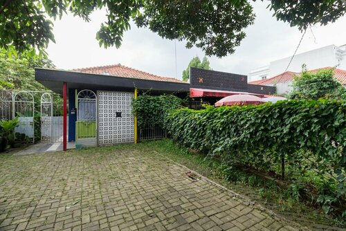 Гостиница RedDoorz near Gor Padjajaran Bogor в Богоре