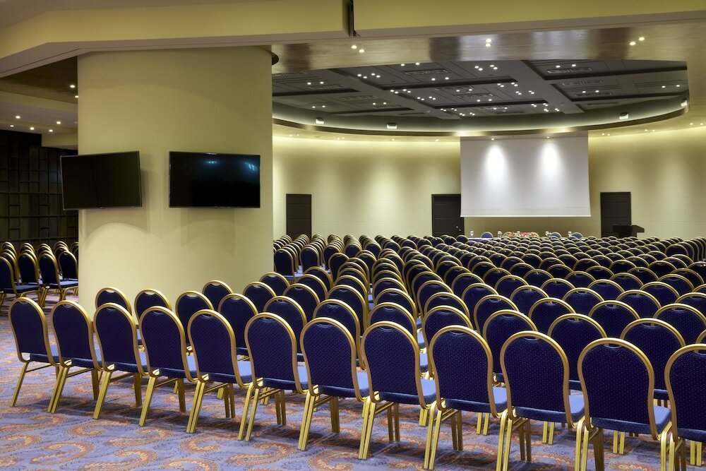 Фото Wyndham Grand Athens