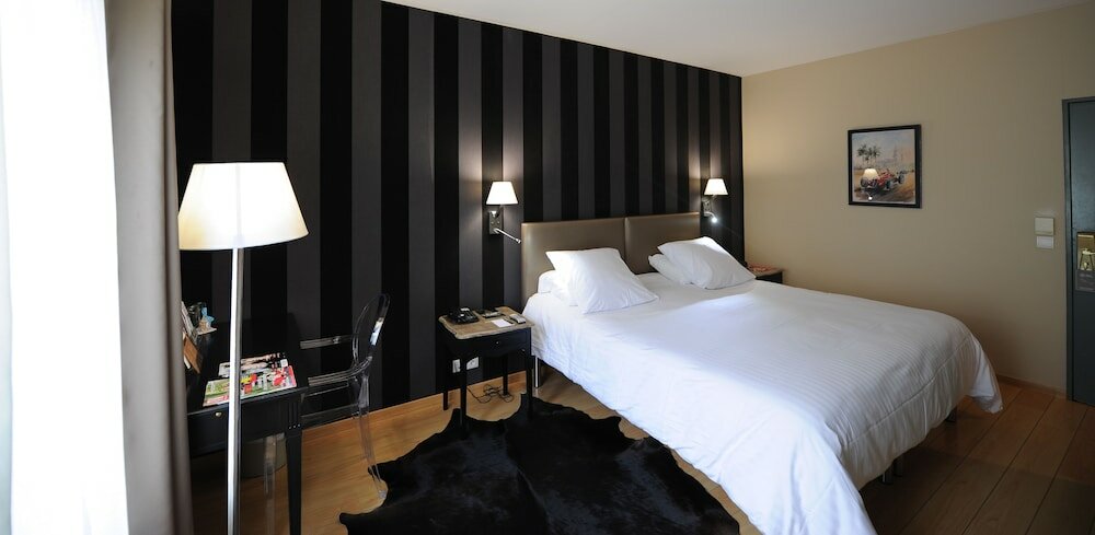 Фото Hôtel Villa Navarre