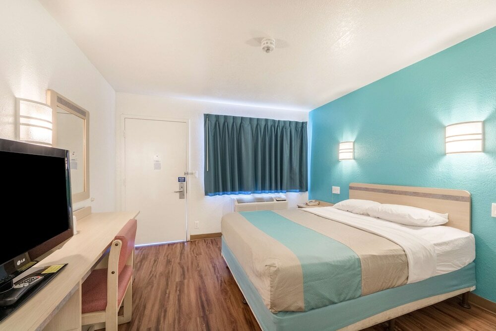 Фото Motel 6 Del Rio, Tx