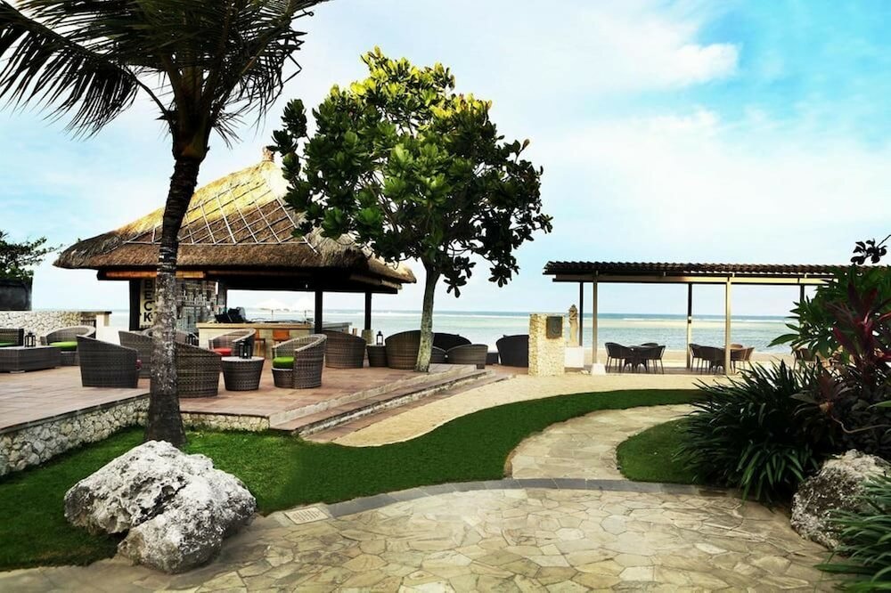 Фото Hotel Nikko Bali Benoa Beach