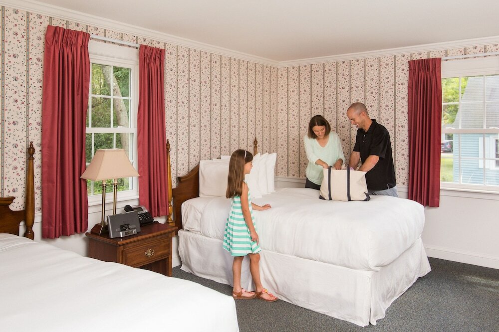 Фото Old Sturbridge Inn and Reeder Family Lodges