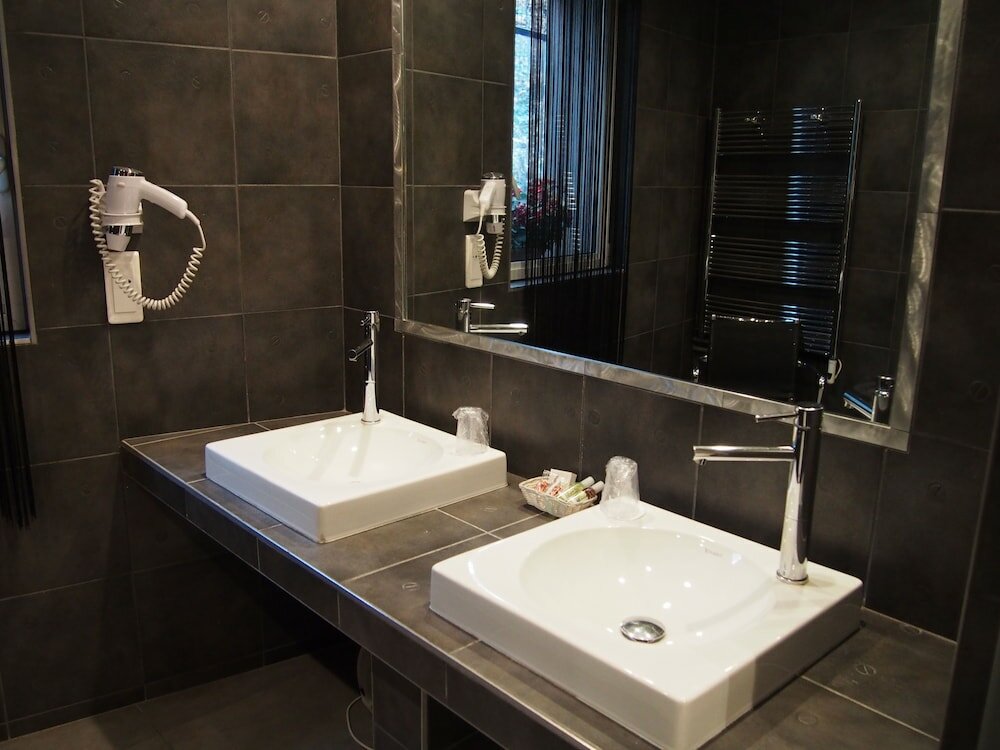 Фото Porte de Versailles Hotel