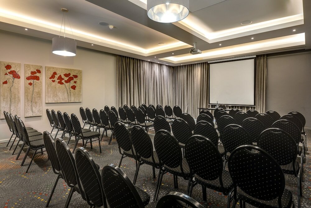 Фото Protea Hotel by Marriott Cape Town Tyger Valley